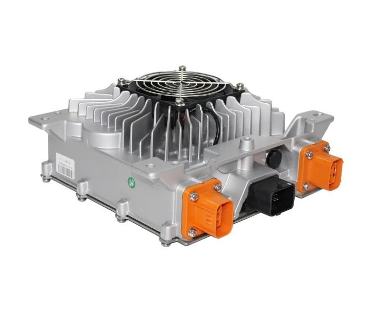 TC Charger 3300W, 312V, 10A, IP67, air-cooled GEN 4 Image