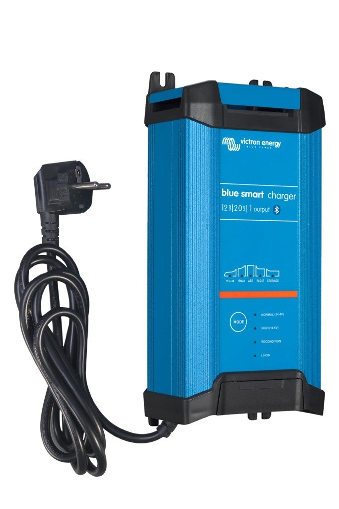 Victron Blue Smart IP22 Acculader 12/20 (1) CEE 7/7 Image